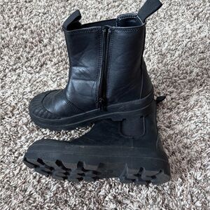Kids black boots